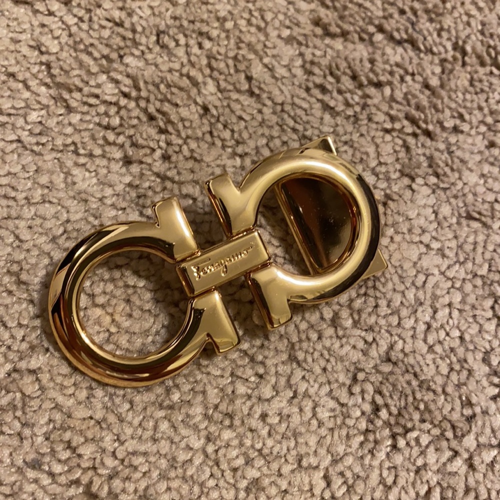 Ferragamo goldfish buckle belt